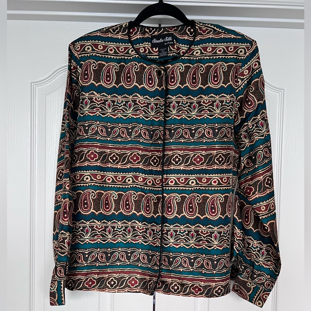 Vintage Studio Silk by Jordan 100% Silk Paisley Button-Up Blouse | Size L Retro